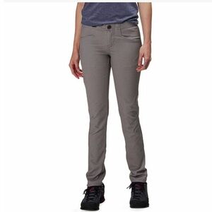 Patagonia Women’s Escala Rock Pants in Feather Grey